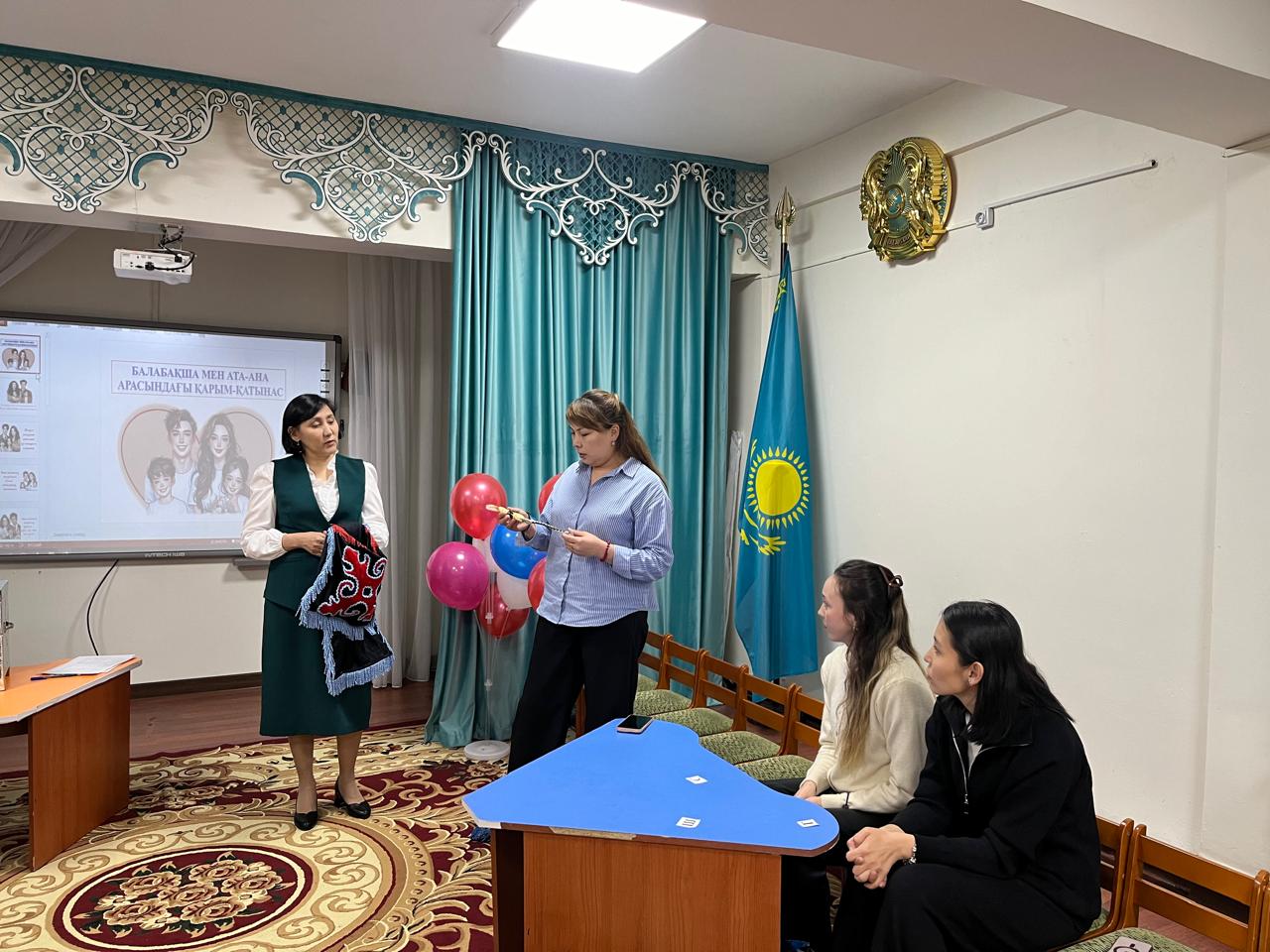 Ашық іс-әрекет:Балабақша мен ата-ана арасындағы қарым-қатынас